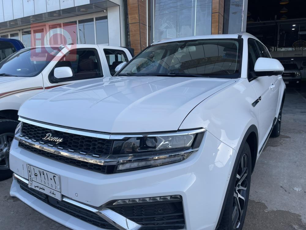 Zotye Domy X7